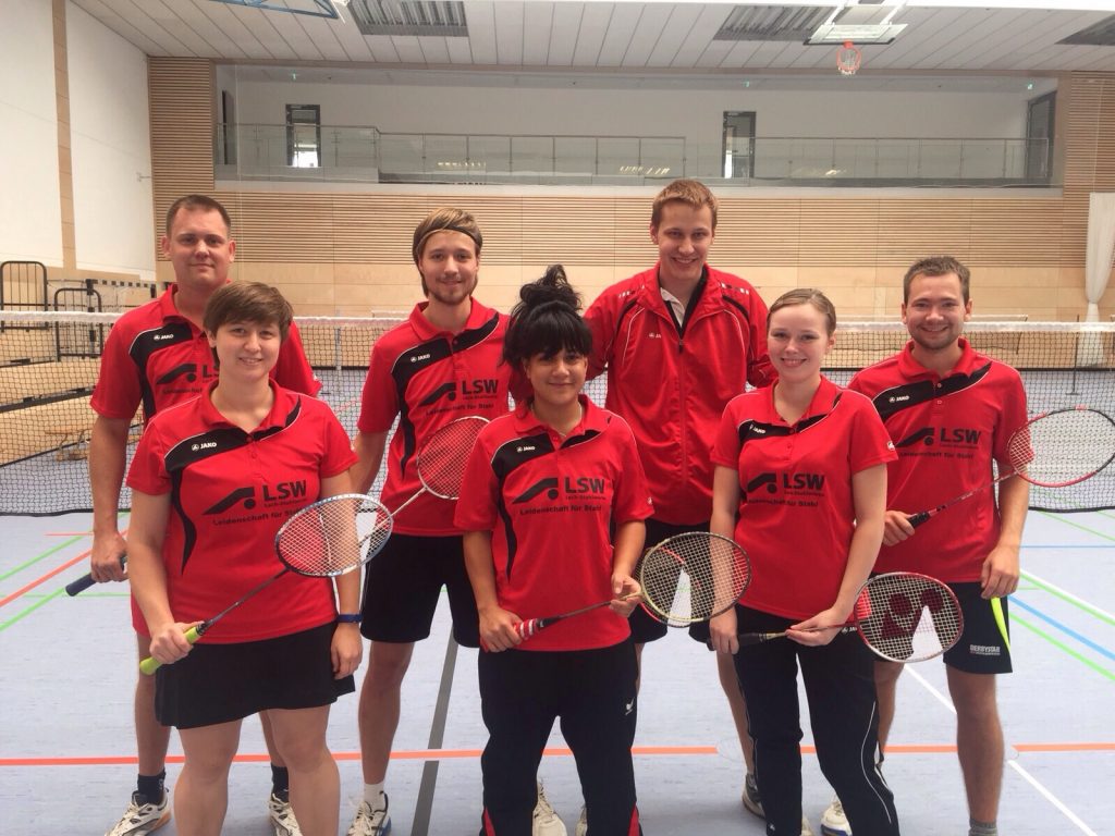 badminton_team2015